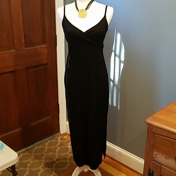 GAP Dresses & Skirts - Black Gap sheath dress